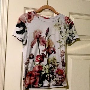 Floral top